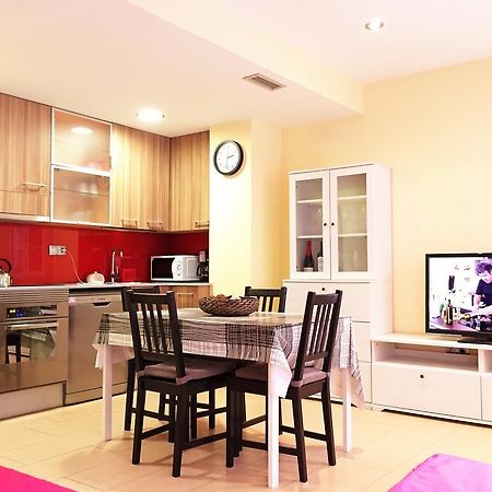 Lloret Beach Apartments Lloret de Mar Habitación foto