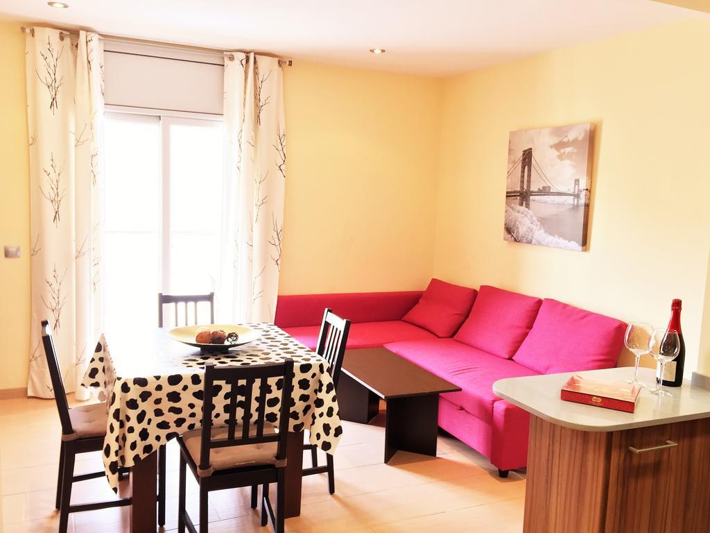 Lloret Beach Apartments Lloret de Mar Habitación foto